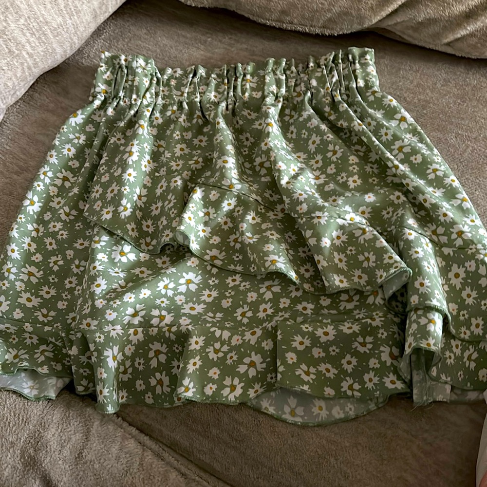 SHEIN skirt never worn